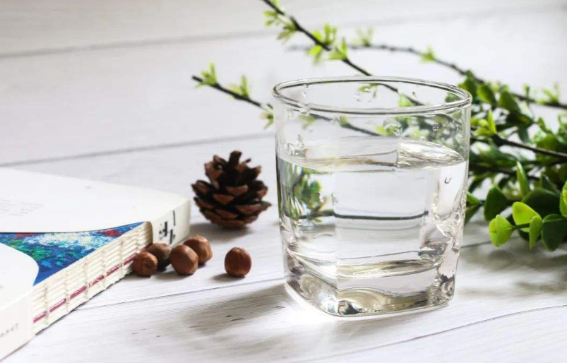 喝白開(kāi)水能減肥？深圳蔬菜配送公司為您詳解