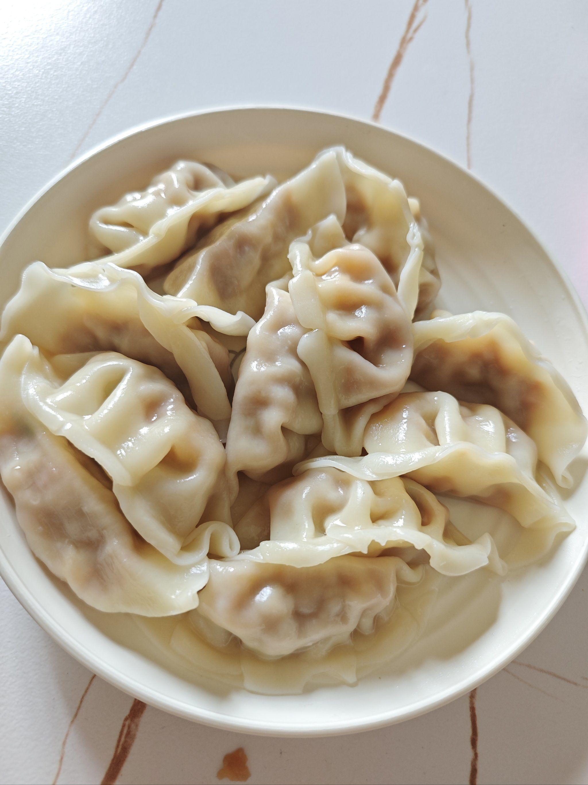 為什么煮餃子總破皮露餡？深圳蔬菜配送公司教您解決！