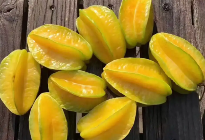 深圳蔬菜批發(fā)?中心與您談一談楊桃的營養(yǎng)價(jià)值